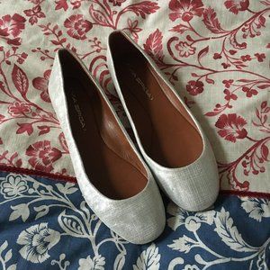 Via Spiga Silver Leather Ballet Flats Linen Textured Shoes 5.5